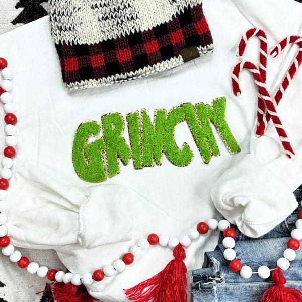 GRINCYWHITESWEAT