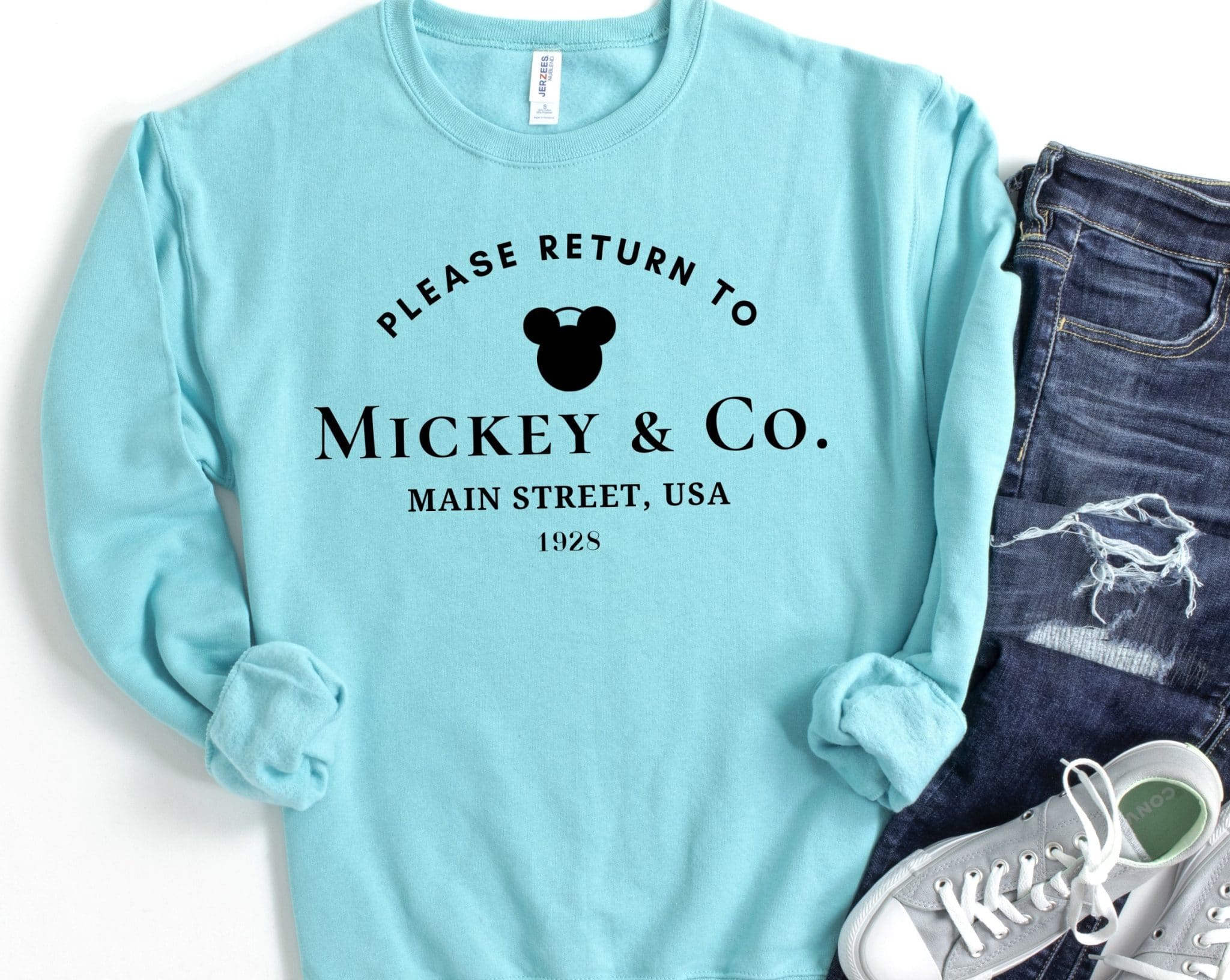 Mickey and outlet co sweatshirt