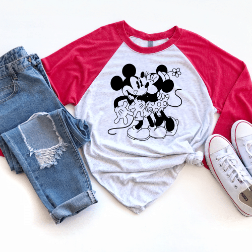 Minnie & Mickey Kissing Raglan