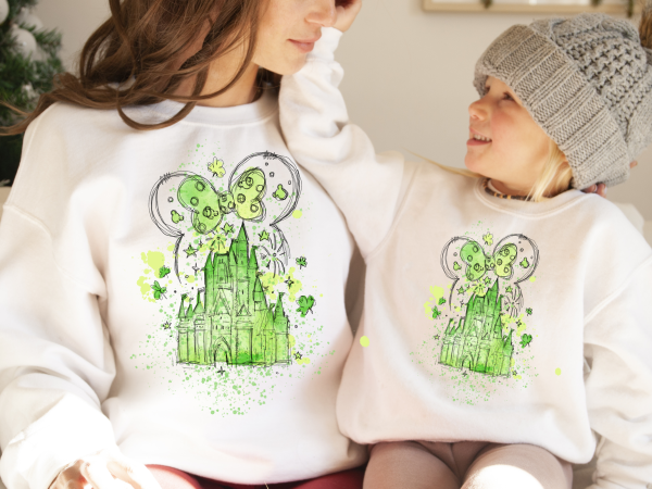 Minnie Mouse St. Patrick's Day Castle Sweatshirt