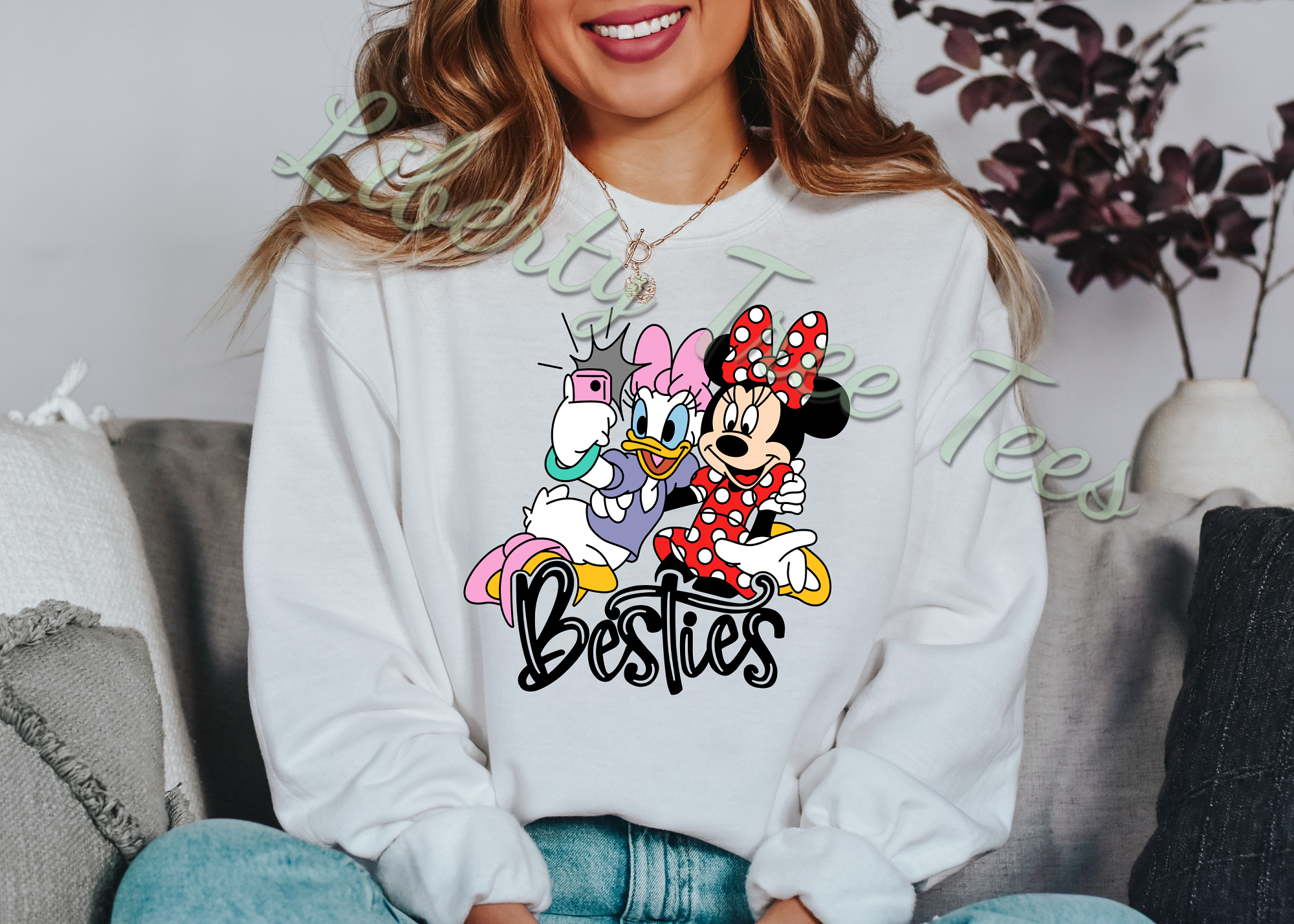 Minnie & Daisy besties sweatshirt